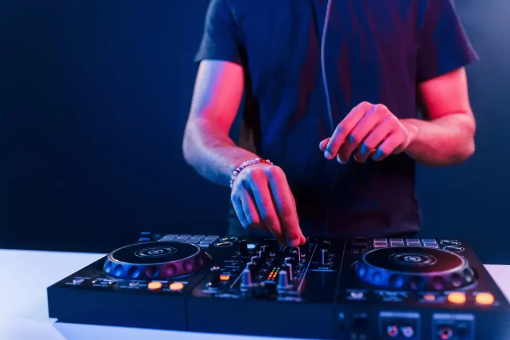 Steps to Secure the Right DJ